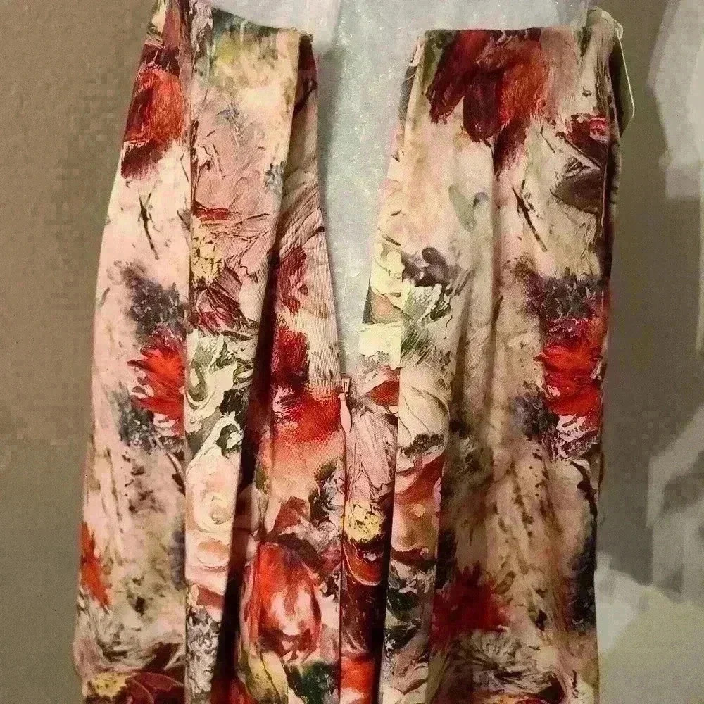 NWT Haute Hippie Floral Print Stretch Cotton size M - Picture 8 of 9